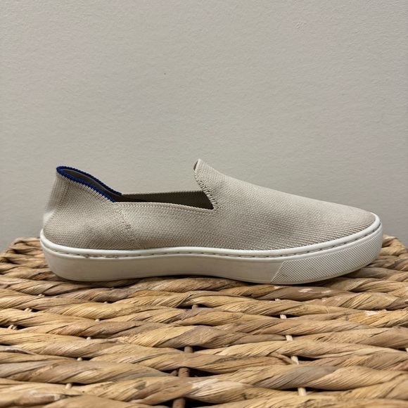 Rothy's Cream The Original Slip On Flat Casual Shoe 6 - Picture 8 of 9